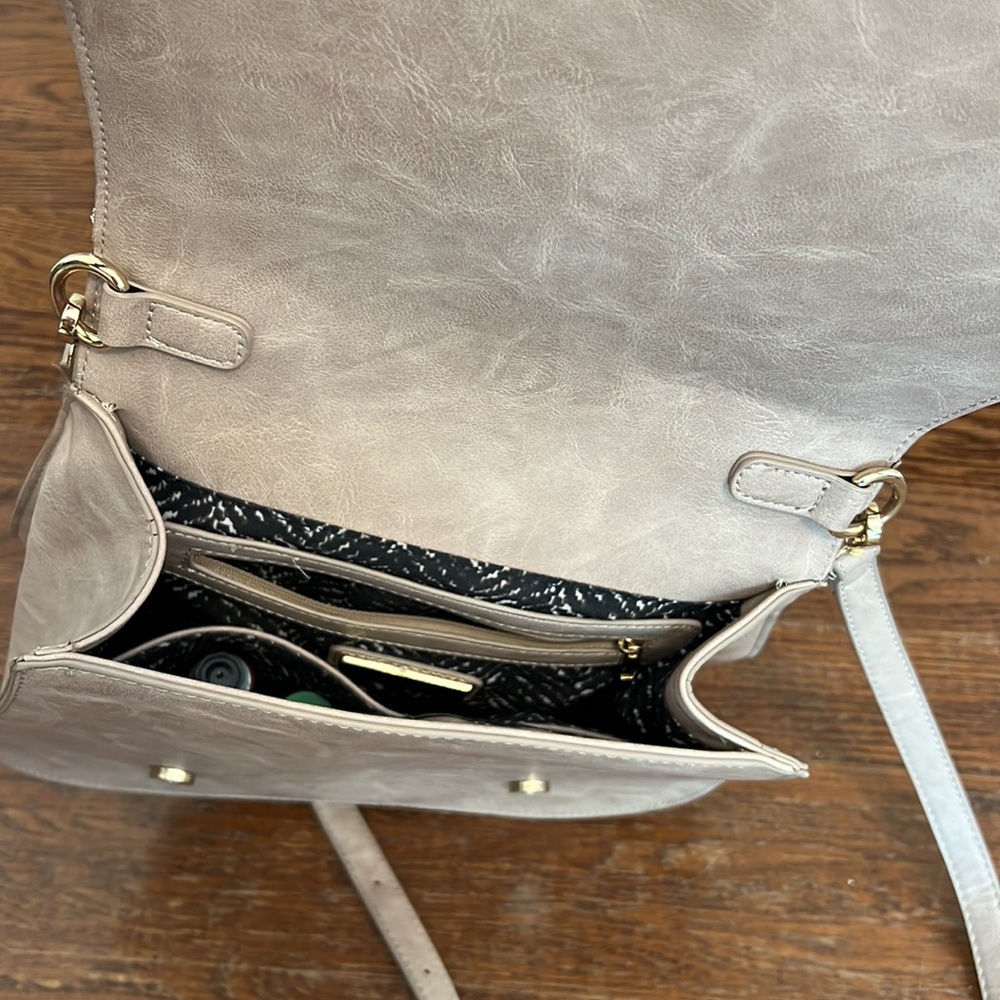 Purse - Picture 3 of 3